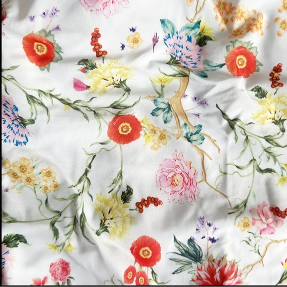 Floral one piece swimsuit. - Picture 5 of 6